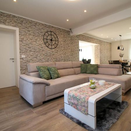 Apartman Nerlovic Poreč Zewnętrze zdjęcie
